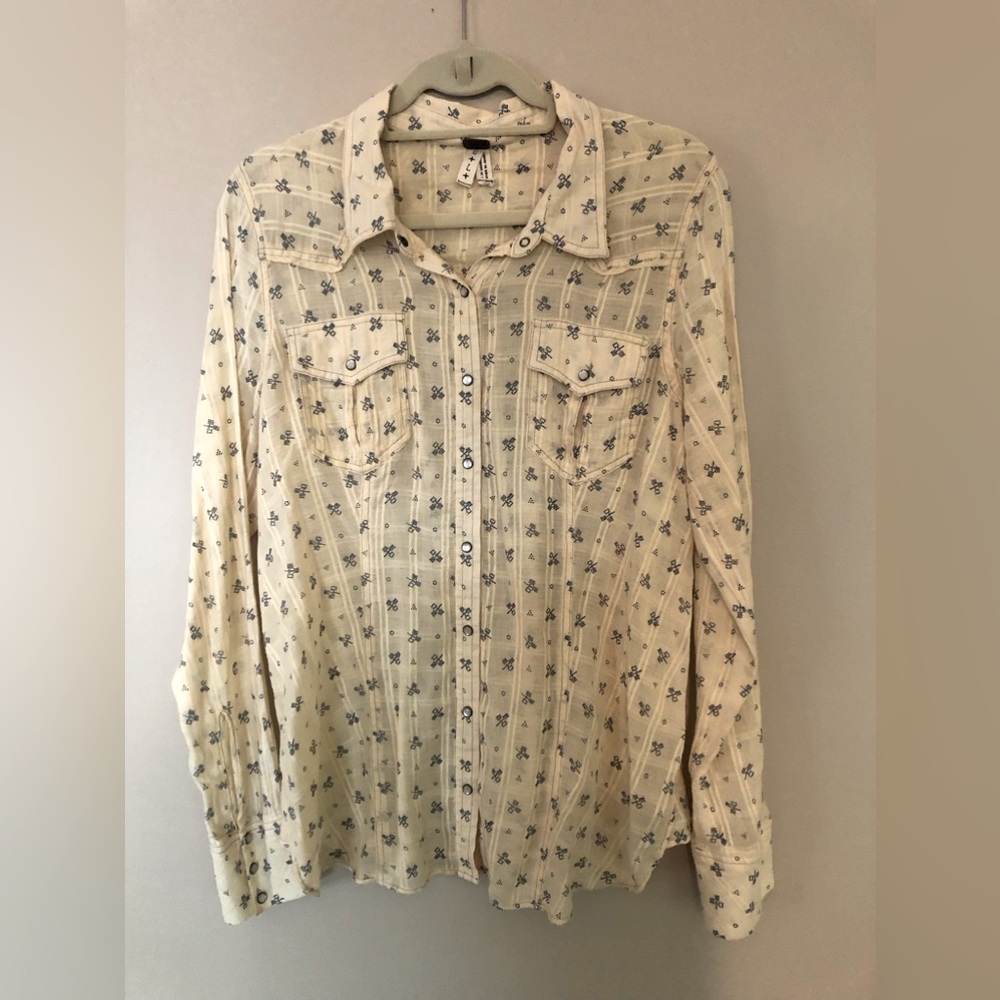 Free People large top